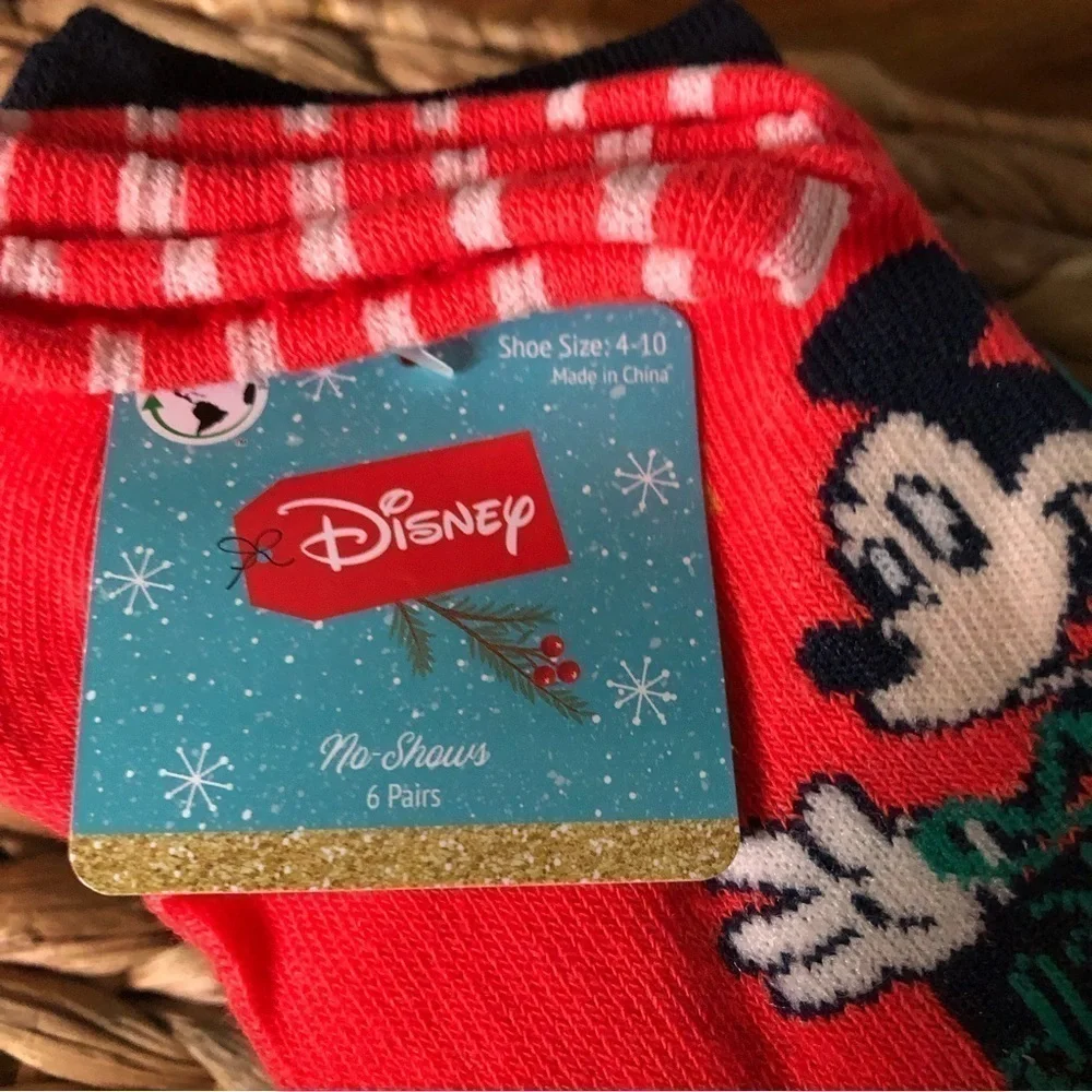 Disney: Mickey Mouse & Friends no show socks 6 pair Christmas Winter